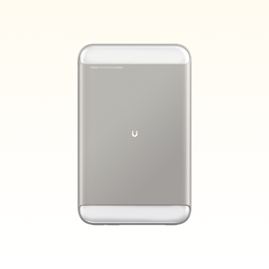 Levelo MagLight Power Bank offers 20W fast charging, 8000mAh capacity, and MagSafe