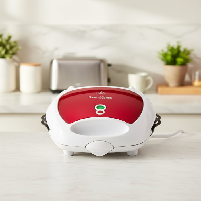 Compact sandwich maker with nonstick plates, efficient sandwich toaster by Homesouq Qatar