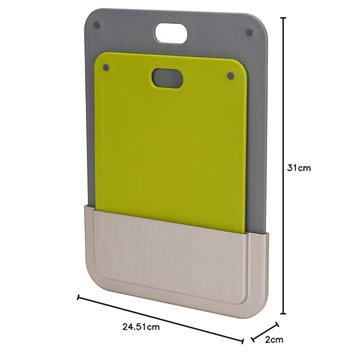 Durable wooden cutting board with smooth finish, juice groove and handle, ideal as a kitchen chopping board Qatar